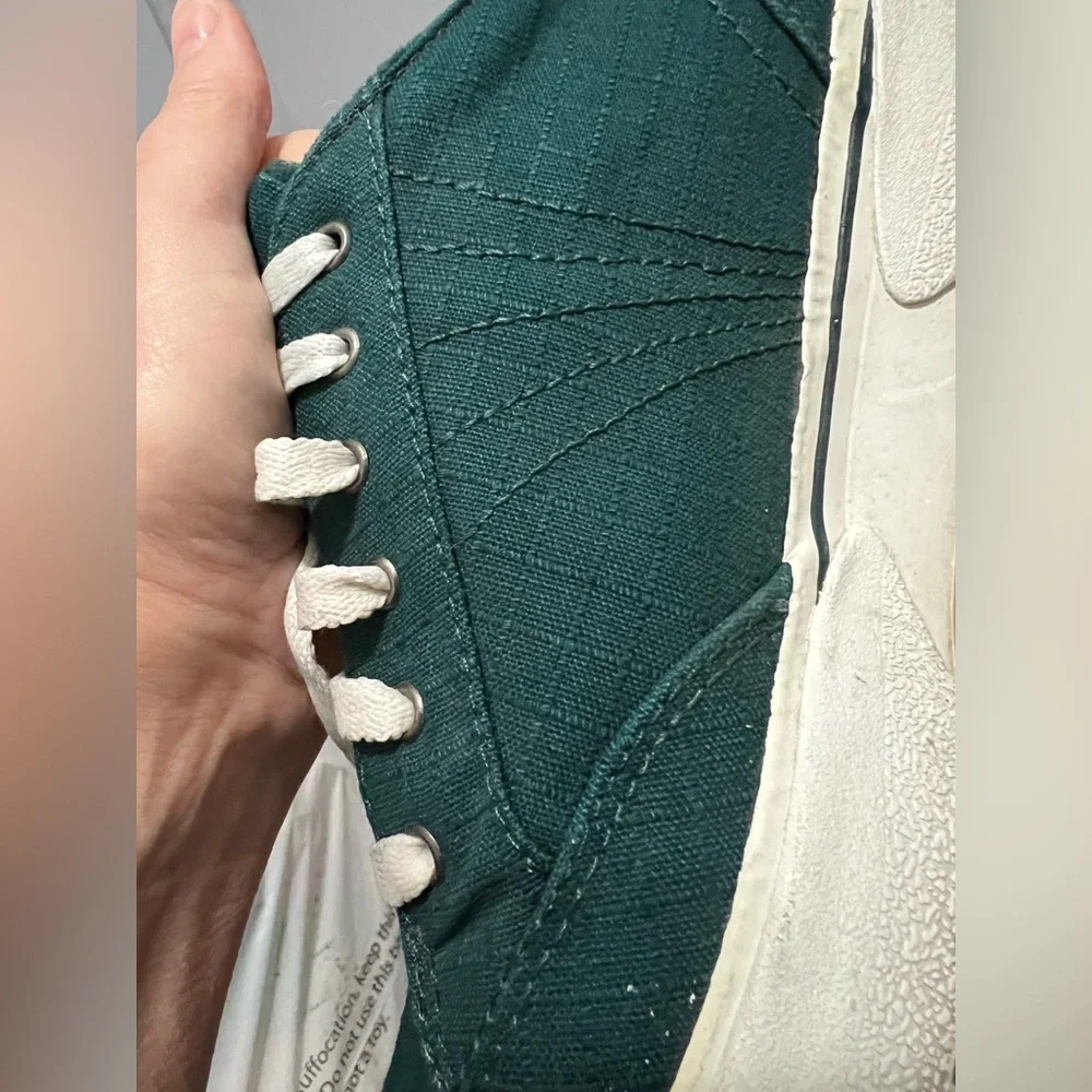 1996 Nike GTS Dark Green Canvas Sneakers with White Laces